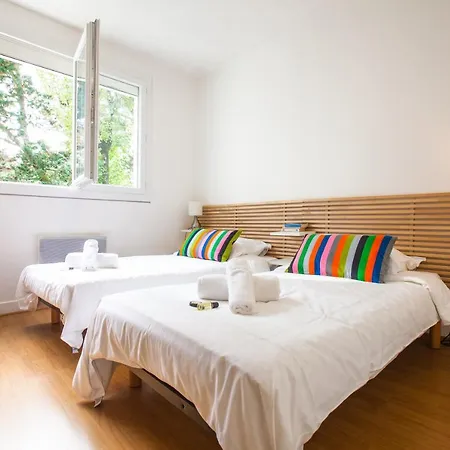 Amazing Two Bedroom Flat With Balcony Apartment
