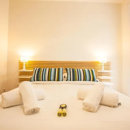 Amazing Two Bedroom Flat With Balcony Biarritz